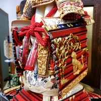 『竹に虎雀』金物赤糸縅大鎧　模写鎧飾り　商品番号 Ｎｏ３２１－Ａ
