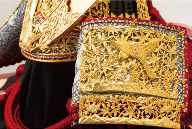 五月人形・春日大社所蔵　国宝『竹に虎雀』金物赤糸威大鎧模写三分の二　兜飾り Ｎｏ３１０Ａ　兜の吹き返し