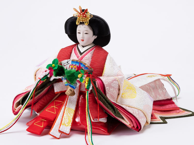 雛人形・京十二番塗りタモ平台親王飾りＮｏ１３０４　女雛のお顔と衣装
