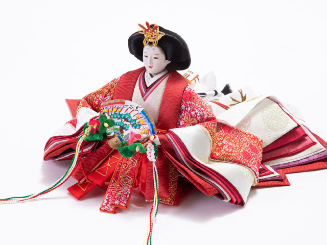 雛人形・京十一番親王欅平台飾りＮｏ１００９Ｄセット　女雛の衣装とお顔