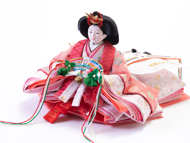 雛人形・京十一番親王焼桐平台親王・柳官女付五人飾り　　Ｎｏ２９９５A 　女雛のお顔と衣装