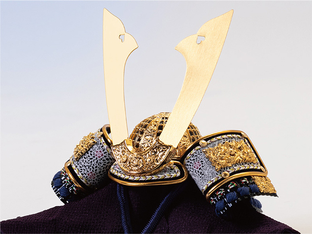 五月人形・ミニ兜収納飾り No519B 兜本体全体