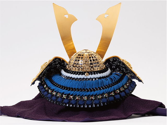 五月人形・ミニ兜収納飾り No519B 兜本体の背面