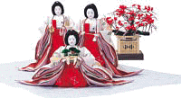 七段飾りの雛人形　三人官女　銚子と嶋台