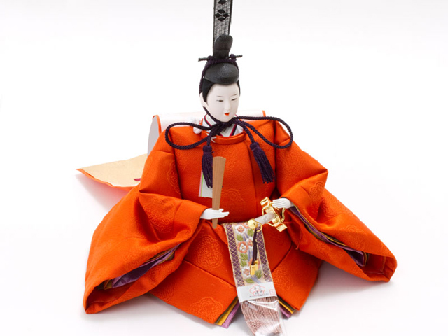 雛人形・京十番親王芥子官女付毛氈三段飾りセット　Ｎｏ２０１０　男雛のお顔と衣装