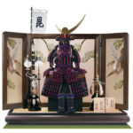 五月人形・上杉神社蔵　山形県立文化財　紫糸威胴丸具足模写（日・月前立　牛革仕立て）Ｎｏ３２３１A