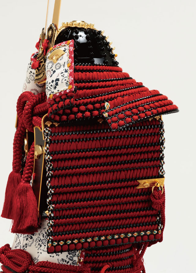 愛媛 大山祇神社所蔵　国宝　赤糸威胴丸鎧模写飾り Ｎｏ３２１-Ｈ　大鎧の大袖部分
