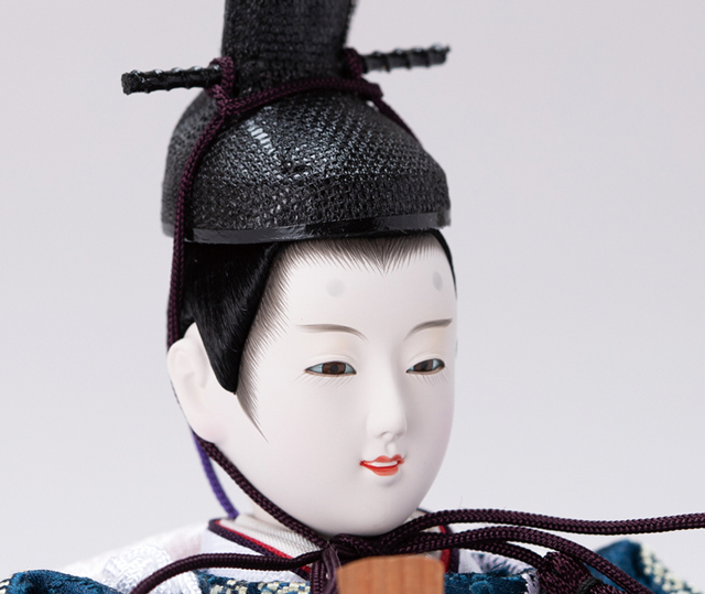 雛人形・京十二番桜材平台親王飾りＮｏ１３０１　男雛のお顔