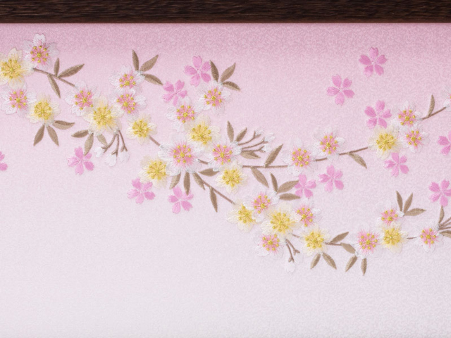 雛人形・京十二番焼桐平台親王飾りＮｏ１２０５　ひな屏風　桜の刺繍
