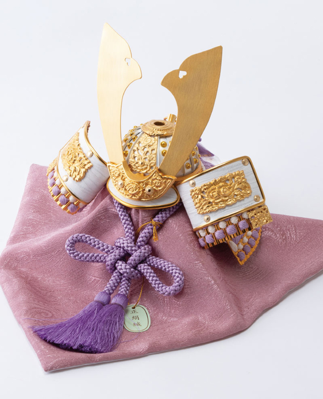 五月人形・パステルカラー兜 収納飾り　紫苑セット Ｎｏ８８１　兜本体