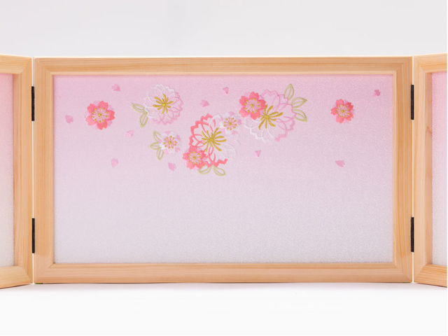 雛人形・京十一番親王欅平台飾りＮｏ１００９Ｄセット　雛屏風　桜の刺繍　