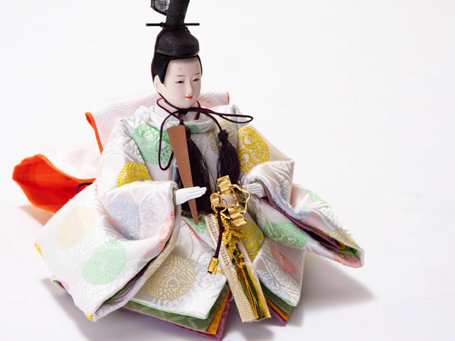 雛人形・京十二番親王 檜平台親王飾　Ｎｏ１２０６　男雛の衣装とお顔