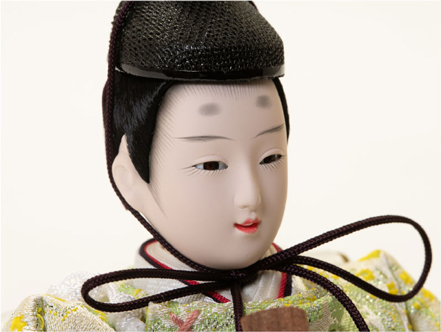 雛人形・京十一番親王 焼桐収納飾り Ｎｏ１０３２　男雛のお顔