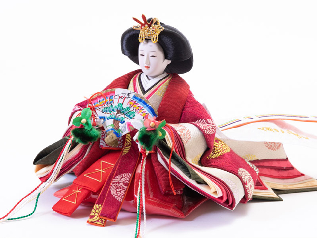 雛人形・京十二番親王　焼桐高床台飾り　ＮＯ１２０８　女雛のお顔と衣装