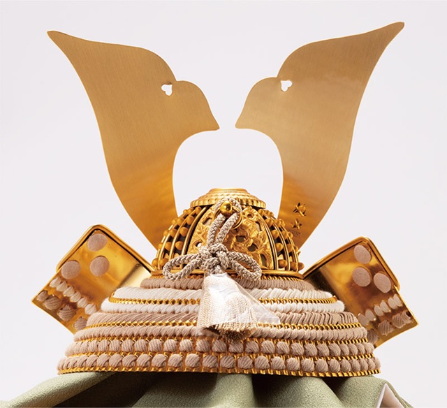 天賦之兜 大地セット 鈴甲子 雄山作 No3995A 兜本体の背面